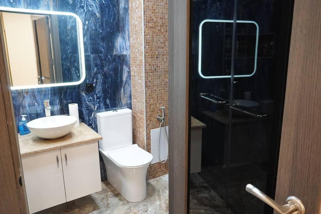 Lovely, Newly Remodeled Apartment In Yerevan! Ngoại thất bức ảnh